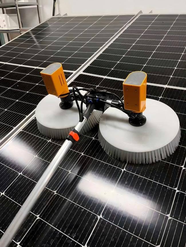 oem odm industrial pv module electric cleaning equipment
